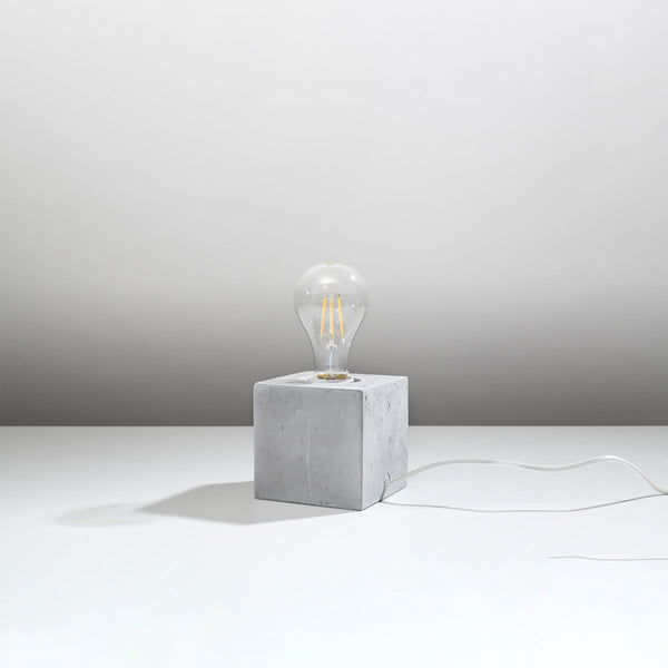 Lampe de table Pure Cube béton