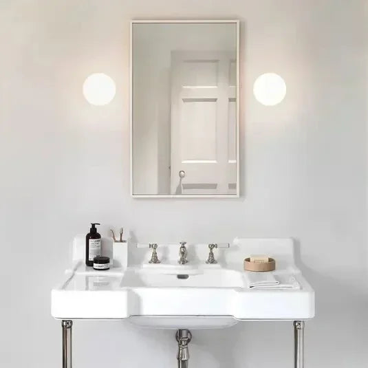 Applique en Verre Blanc Murale Moderne