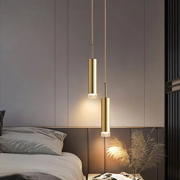 Suspension Tube Doré Design Moderne