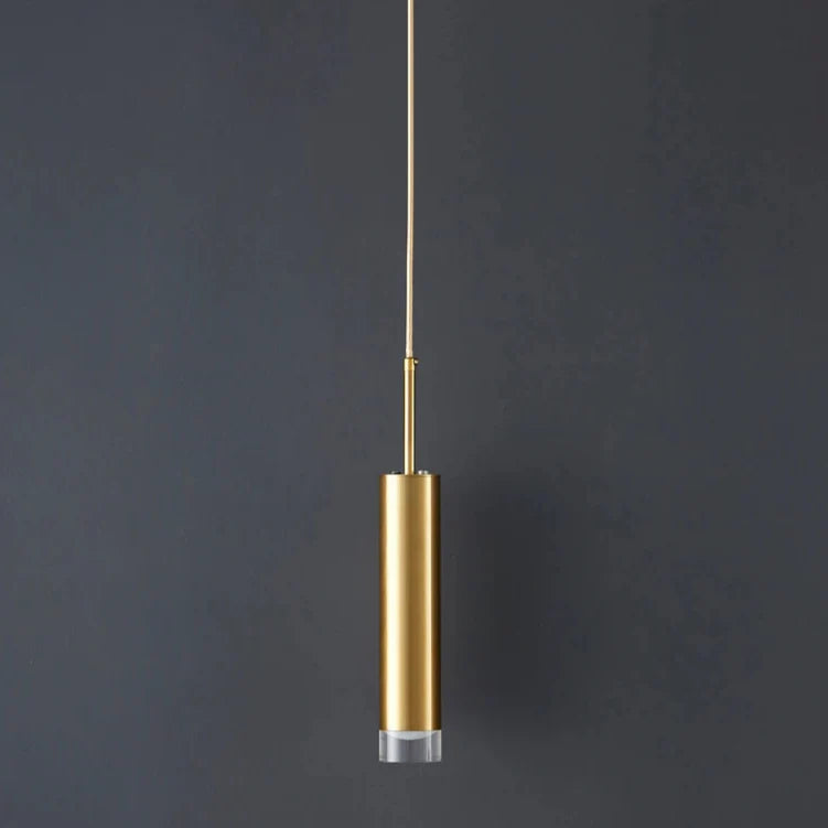 Suspension Tube Doré Design Moderne
