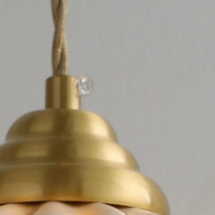 Große Keramik-Hängeleuchte mit gewelltem Vintage-Schirm in Kupfer